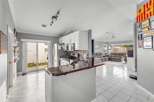 184 NW 75th Way, Plantation, FL 33317 - photo 10