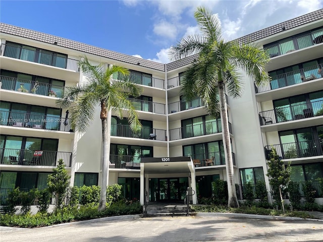1201 River Reach Dr Unit 207, Fort Lauderdale, FL 33315 - photo 2