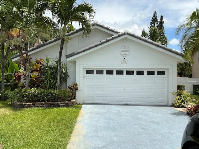 651 SW 176th Ave, Pembroke Pines, FL 33029 - view of front of house featuring driveway and stucco siding