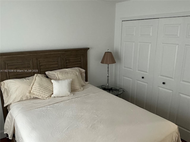 651 SW 176th Ave, Pembroke Pines, FL 33029 - bedroom with a closet