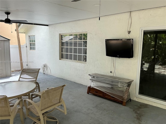 651 SW 176th Ave, Pembroke Pines, FL 33029 - view of patio with a ceiling fan and outdoor dining area