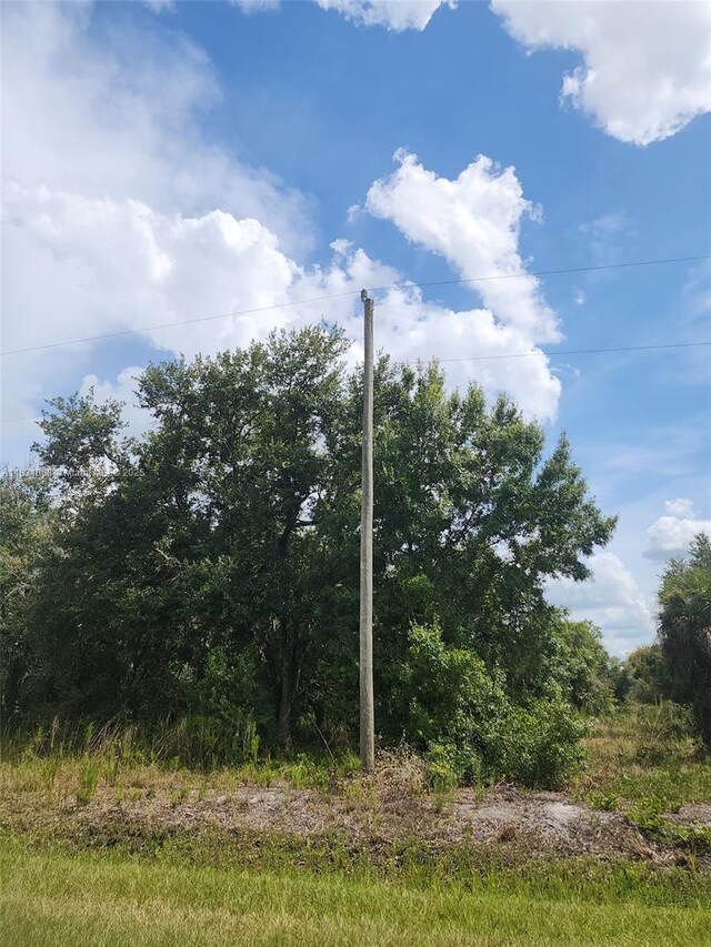 17823 NW 286, St, FL 34972