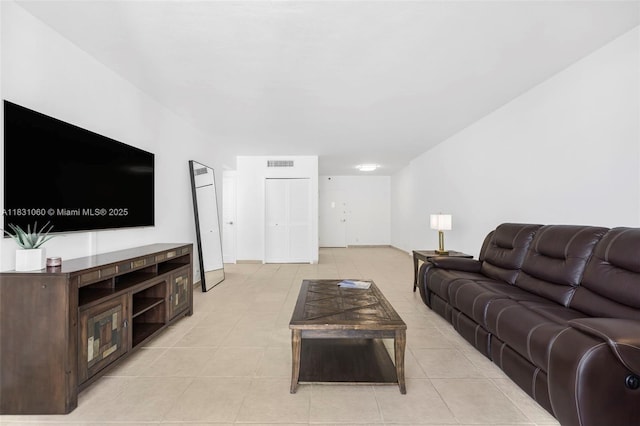 1200 W Ave Unit 1419, Miami Beach, FL 33139 - living area featuring light tile patterned floors