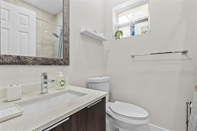 1320 Obispo Ave, Coral Gables, FL 33134 - full bath with tiled shower and vanity