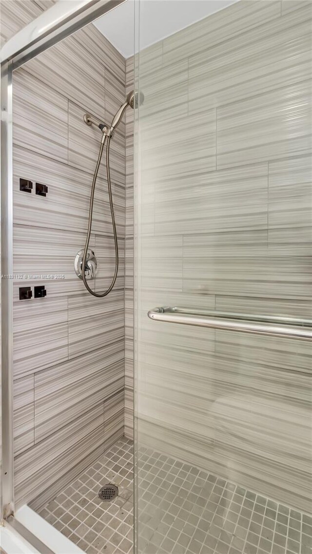 10401 NW 21st St, Pembroke Pines, FL 33026 - full bath featuring tile patterned floors and a shower stall