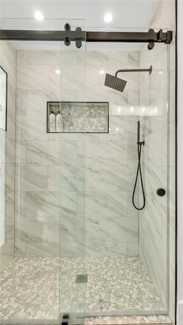 10401 NW 21st St, Pembroke Pines, FL 33026 - full bathroom featuring a shower stall and recessed lighting