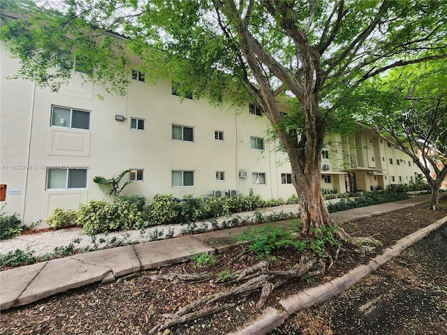 1014 Salzedo St Unit 304, Coral Gables, FL 33134 - photo 1