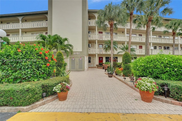 1805 Eleuthera Pt Unit J1, Coconut Creek, FL 33066 - photo 2
