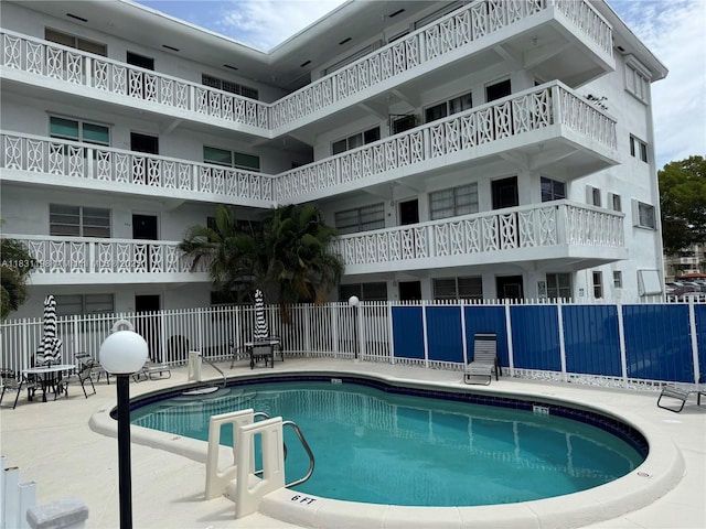 11685 Canal Dr Unit 303, North Miami, FL 33181 - community pool with a patio