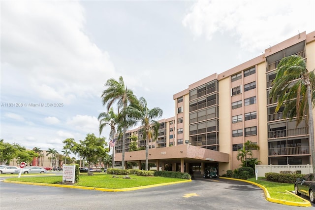 900 NE 195th St Unit 314, Miami, FL 33179 - photo 7