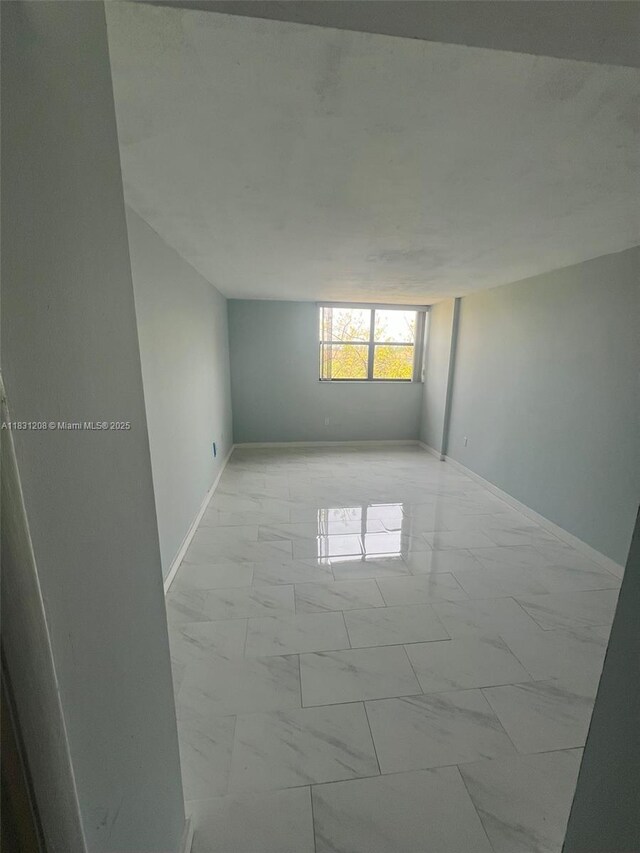 900 NE 195th St Unit 314, Miami, FL 33179 - photo 27