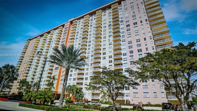 251 174th St Unit 911, Sunny Isles Beach, FL 33160 - photo 29