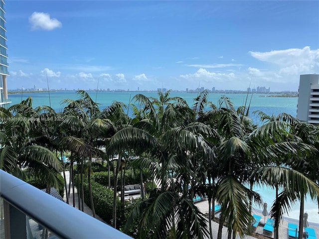 650 NE 32nd St Unit 802, Miami, FL 33137 - water view