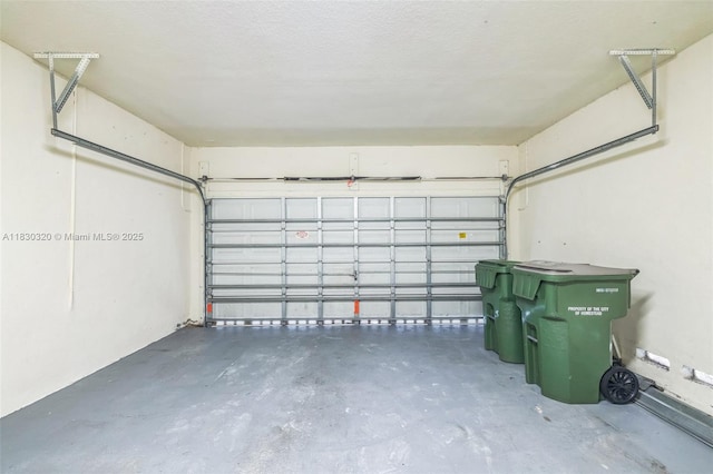 3156 NE 4th St, Homestead, FL 33033 - view of garage