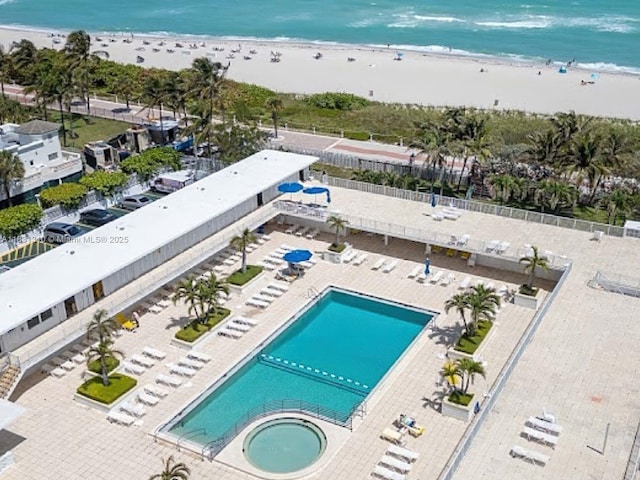 4747 Collins Ave Unit 1501, Miami Beach, FL 33140 - bird's eye view of a pool area