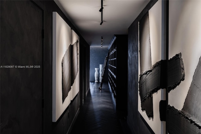 788 NE 23rd St Unit 5401, Miami, FL 33137 - hall with rail lighting