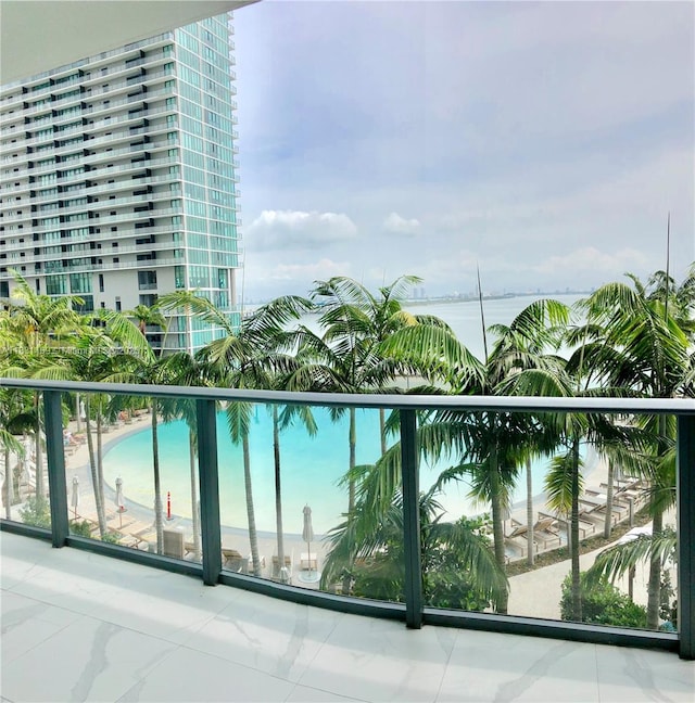 480 NE 31st St Unit 705, Miami, FL 33137 - view of pool