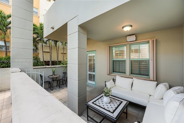 618 Valencia Ave Unit 101, Coral Gables, FL 33134 - view of patio / terrace with outdoor lounge area