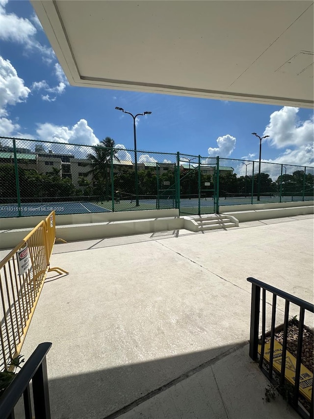 2333 Brickell Ave Unit 901, Miami, FL 33129 - view of tennis court