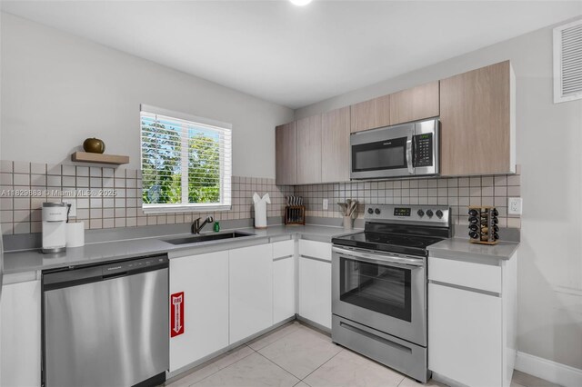 507 NW 8th Ave, Fort Lauderdale, FL 33311 - photo 10