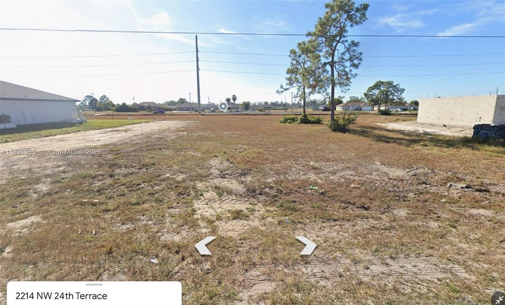 2214 NW 24th Ter, Cape Coral, FL 33993