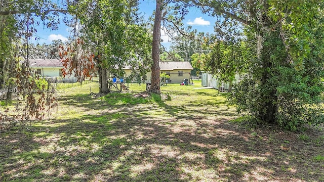 1206 E 27th St, Bradenton, FL 34208 - view of green lawn