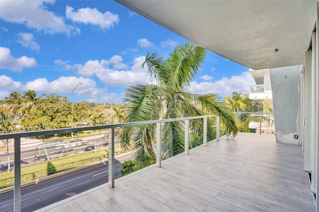 6305 Indian Creek Dr Unit 3B, Miami Beach, FL 33141 - view of deck