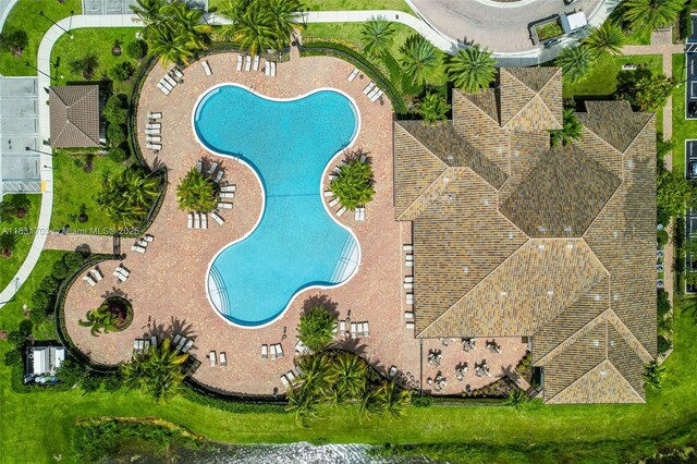 3274 W 96th Pl, Hialeah, FL 33018 - view of property location featuring a pool