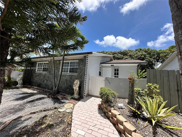 20500 SW 92nd Pl, Cutler Bay, FL 33189 - photo 1