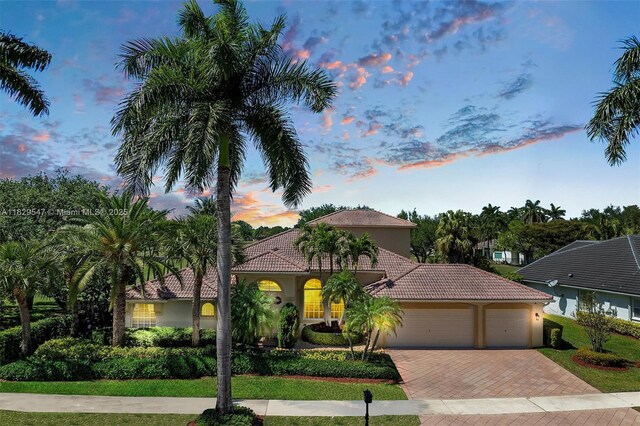 2541 Golf View Dr, Weston, FL 33327 - photo 24