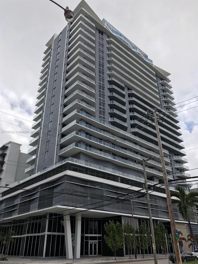 1010 SW 2nd Ave Unit 1509, Miami, FL 33130 - photo 2