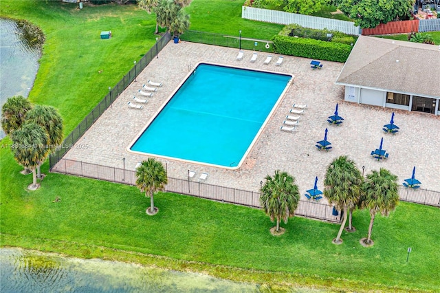 10527 NW 6th St, Pembroke Pines, FL 33026 - view of pool featuring a water view