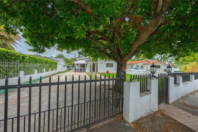 11870 SW 5th St, Miami, FL 33184 - photo 3