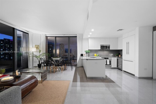 68 SE 6th St Unit 2512, Miami, FL 33131 - photo 54