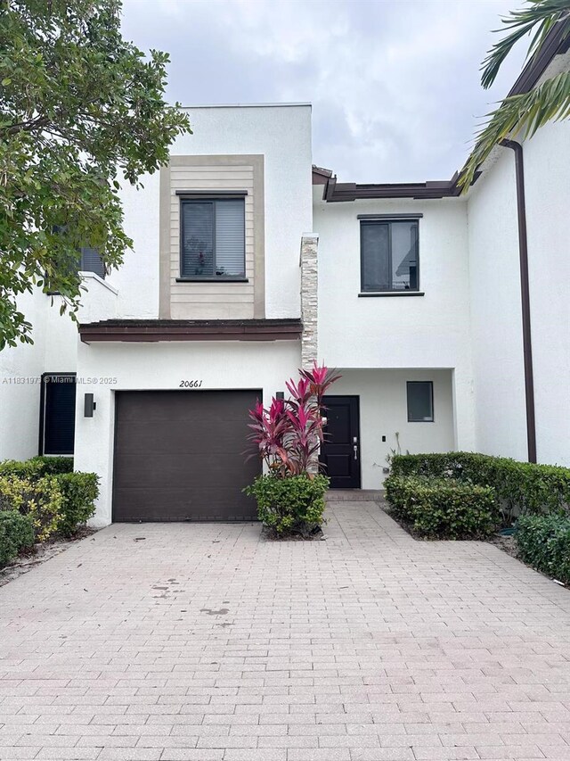 20661 NE 2nd Ct, Miami, FL 33179 - photo 28