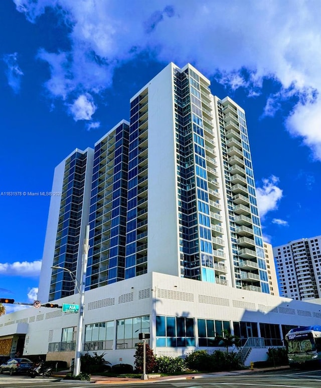 2655 Collins Ave Unit 1505, Miami Beach, FL 33140 - photo 19