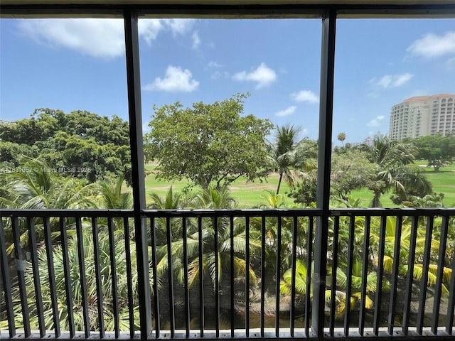 20335 W Country Club Dr Unit 304, Aventura, FL 33180