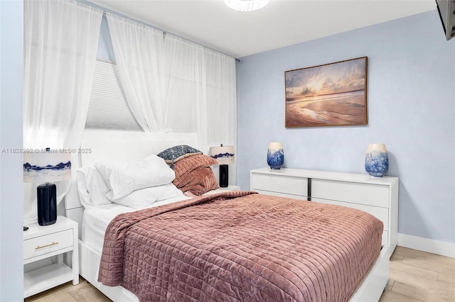 3210 Dover Rd, Pompano Beach, FL 33062 - bedroom featuring light wood finished floors and baseboards