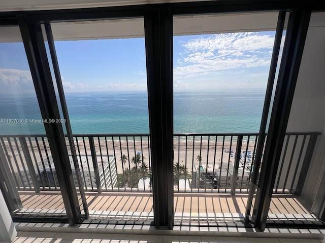 2101 S Ocean Dr Unit 2603, Hollywood, FL 33019 - balcony featuring a water view