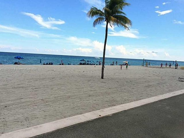 2101 S Ocean Dr Unit 2603, Hollywood, FL 33019 - water view with nearby beach