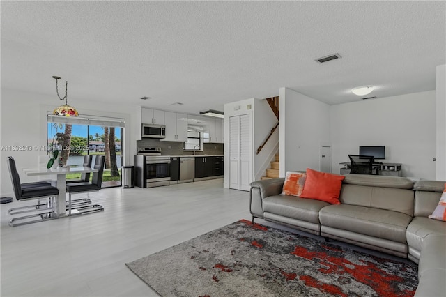 6825 NW 169th St Unit 54H, Hialeah, FL 33015 - photo 1