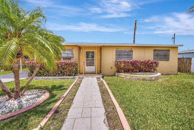 18765 SW 316th Ter, Homestead, FL 33030 - photo 1