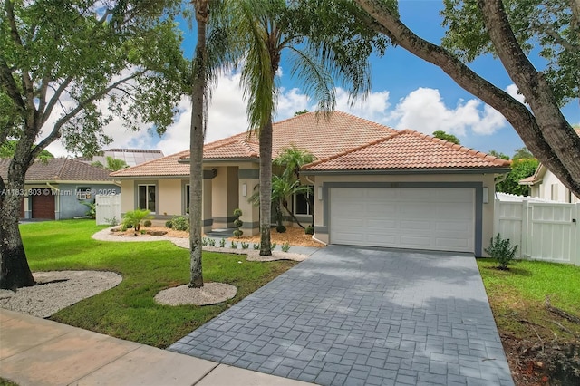 10077 N Springs Way, Coral Springs, FL 33076 - photo 2