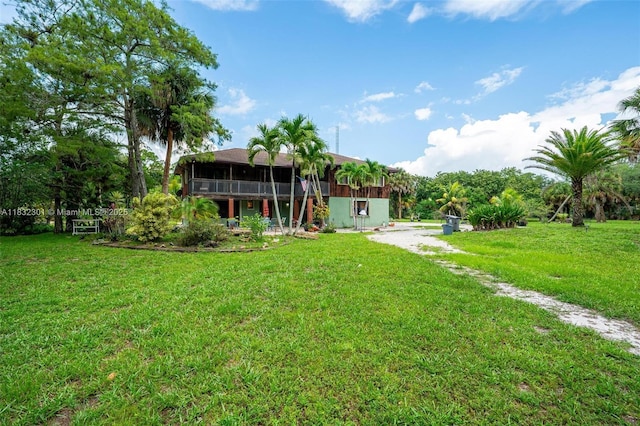 576 Marshall Rd, West Palm Beach, FL 33413 - back of property with a yard