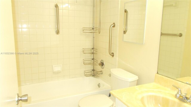 13250 SW 7th Ct Unit 313L, Pembroke Pines, FL 33027 - full bath with vanity and bathing tub / shower combination