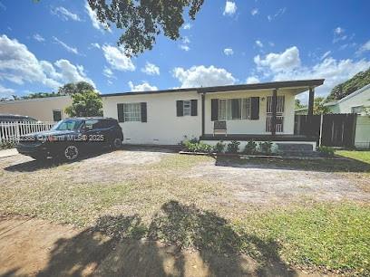 440 NW 135th St, North Miami, FL 33168 - photo 3