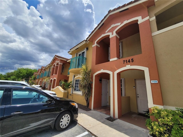 7145 NW 173rd Dr Unit 1108, Hialeah, FL 33015 - view of front facade with stucco siding
