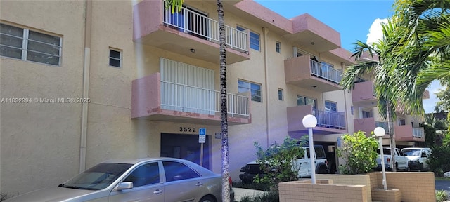 3522 NE 171st St Unit 104, North Miami Beach, FL 33160 - view of building exterior