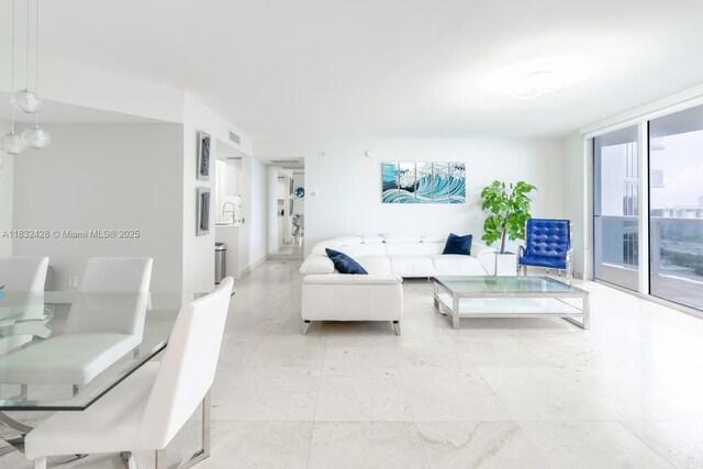 18911 Collins Ave Unit 2002, Sunny Isles Beach, FL 33160 - view of living room
