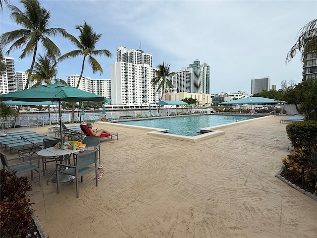 800 Parkview Dr Unit 519, Hallandale Beach, FL 33009 - photo 25